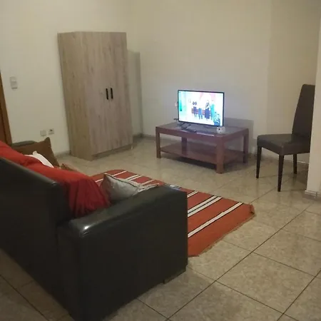 Apartment 公寓