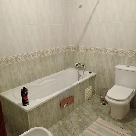 Lejlighed Apartment With 5 Bedrooms *