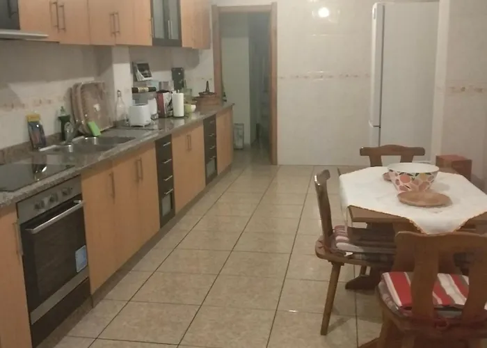 Apartment With 5 Bedrooms Lejlighed *