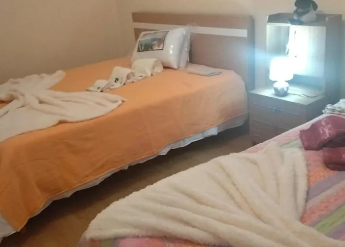 Four Large Bragança