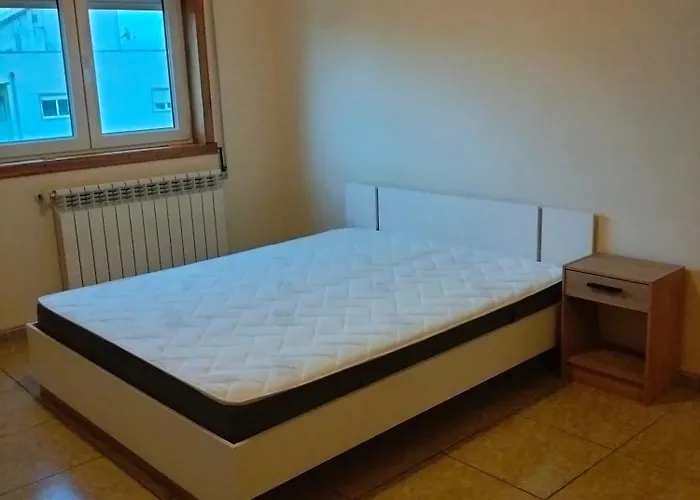 Lejlighed Apartment With 5 Bedrooms